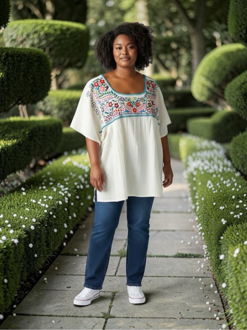 Beautifully Embroidered White Cotton Scoop-Neck Peasant Top ~ size XL ~ NWOT